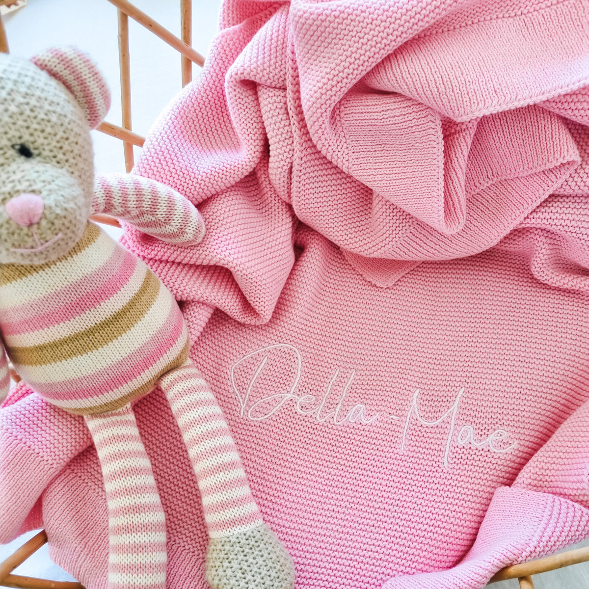Baby Blanket - Knitted - Pink